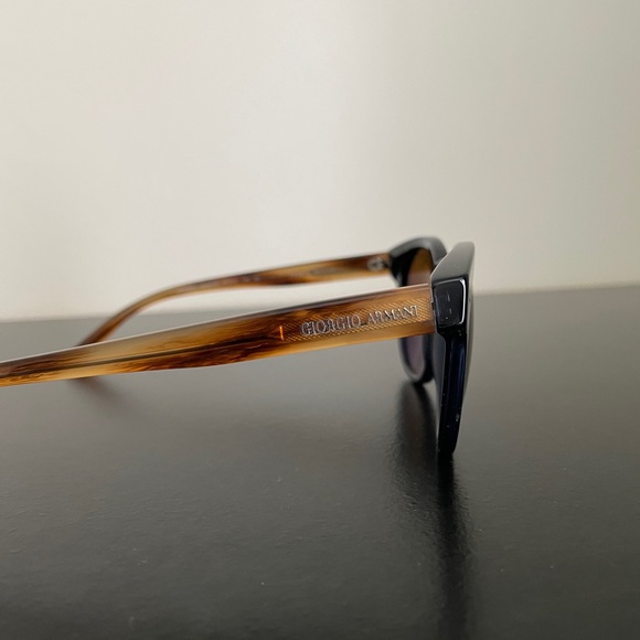 Giorgio Armani Sunglasses - Picture 5 of 5